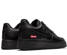 Load image into Gallery viewer, Men’s Nike Air Force 1 Low Supreme Mini Box Logo
