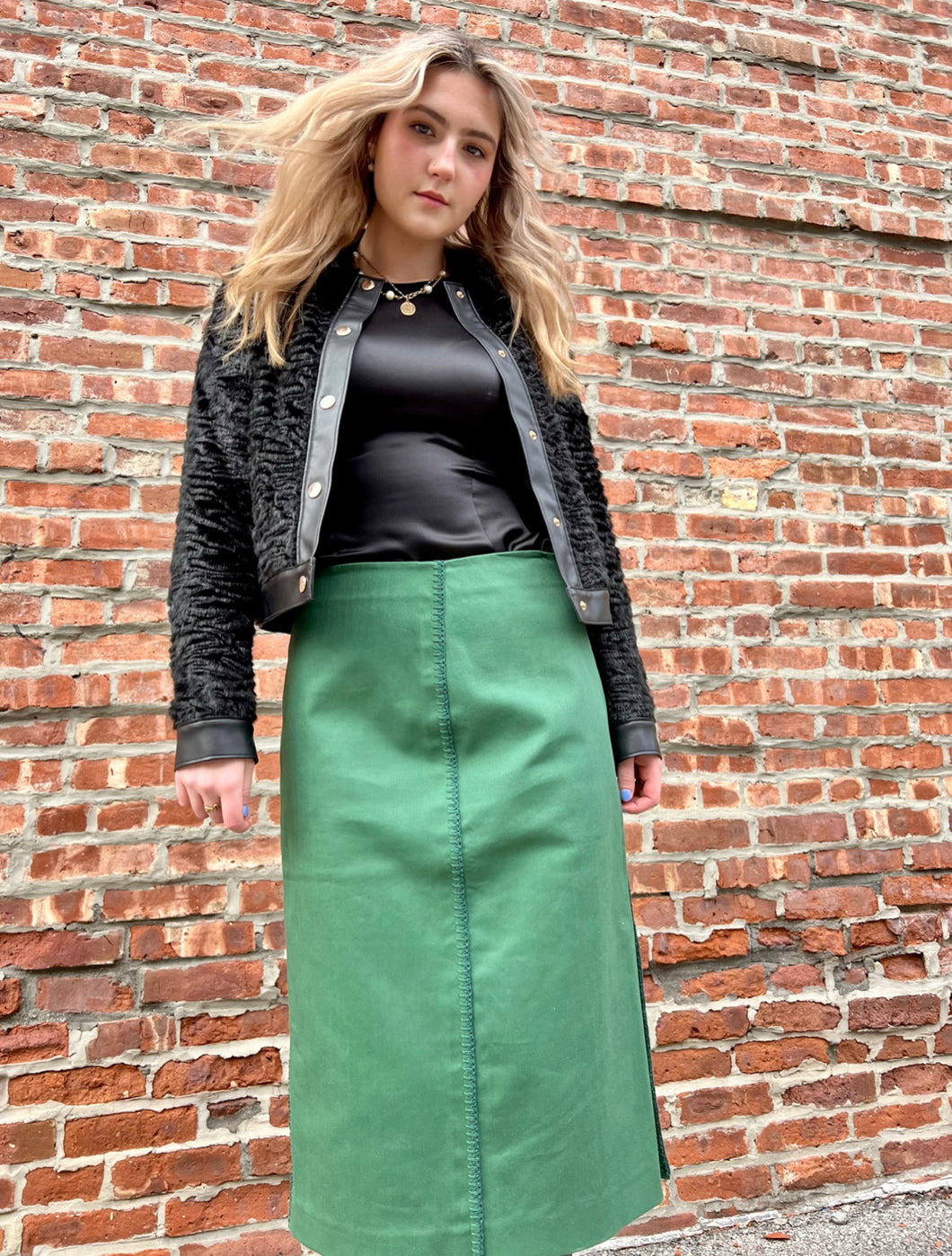 Whipstitch Trim Knee-Length Skirt